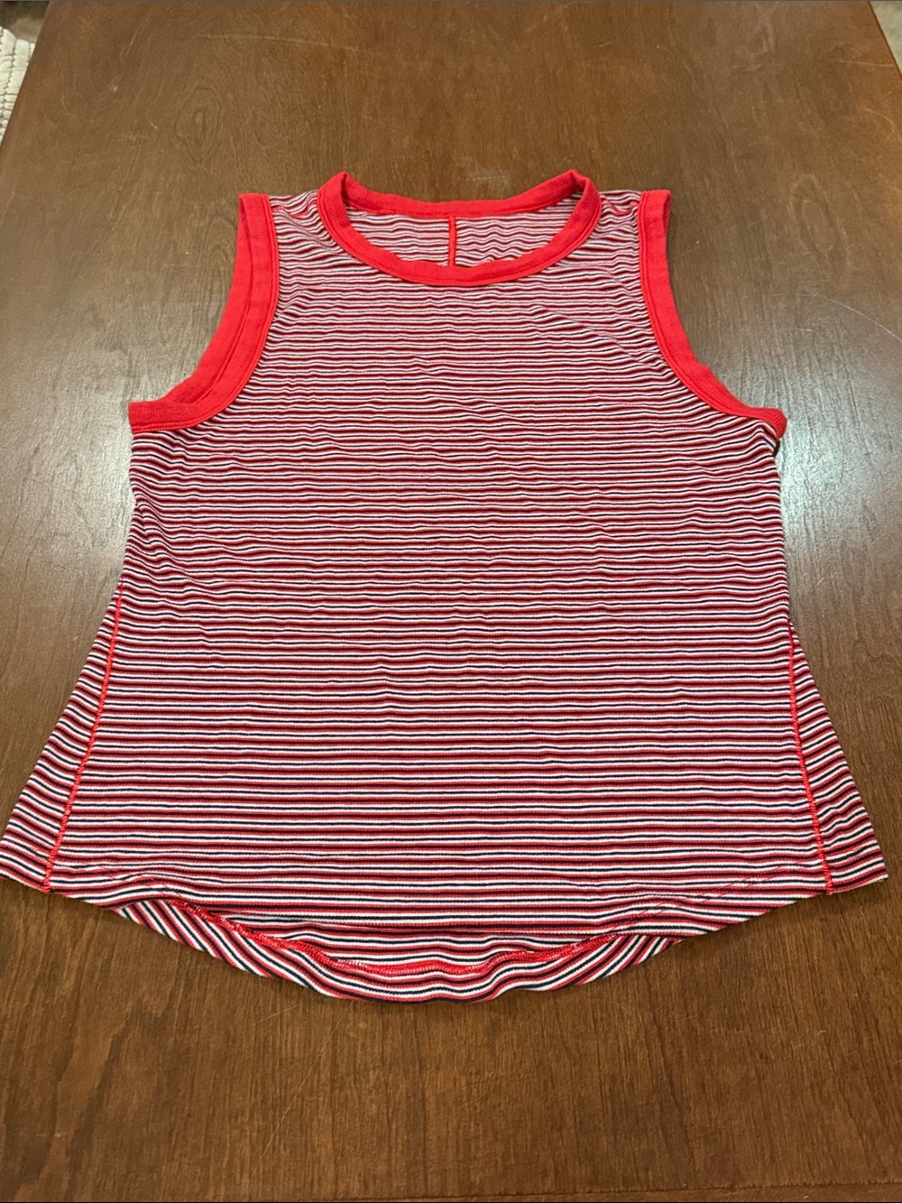 Lululemon Women’s Red Striped Sleeveless Tank Top